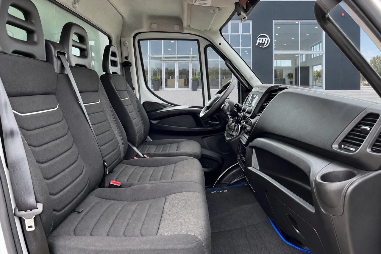 Iveco Daily 35S14 3.0 FURGONATO BOX