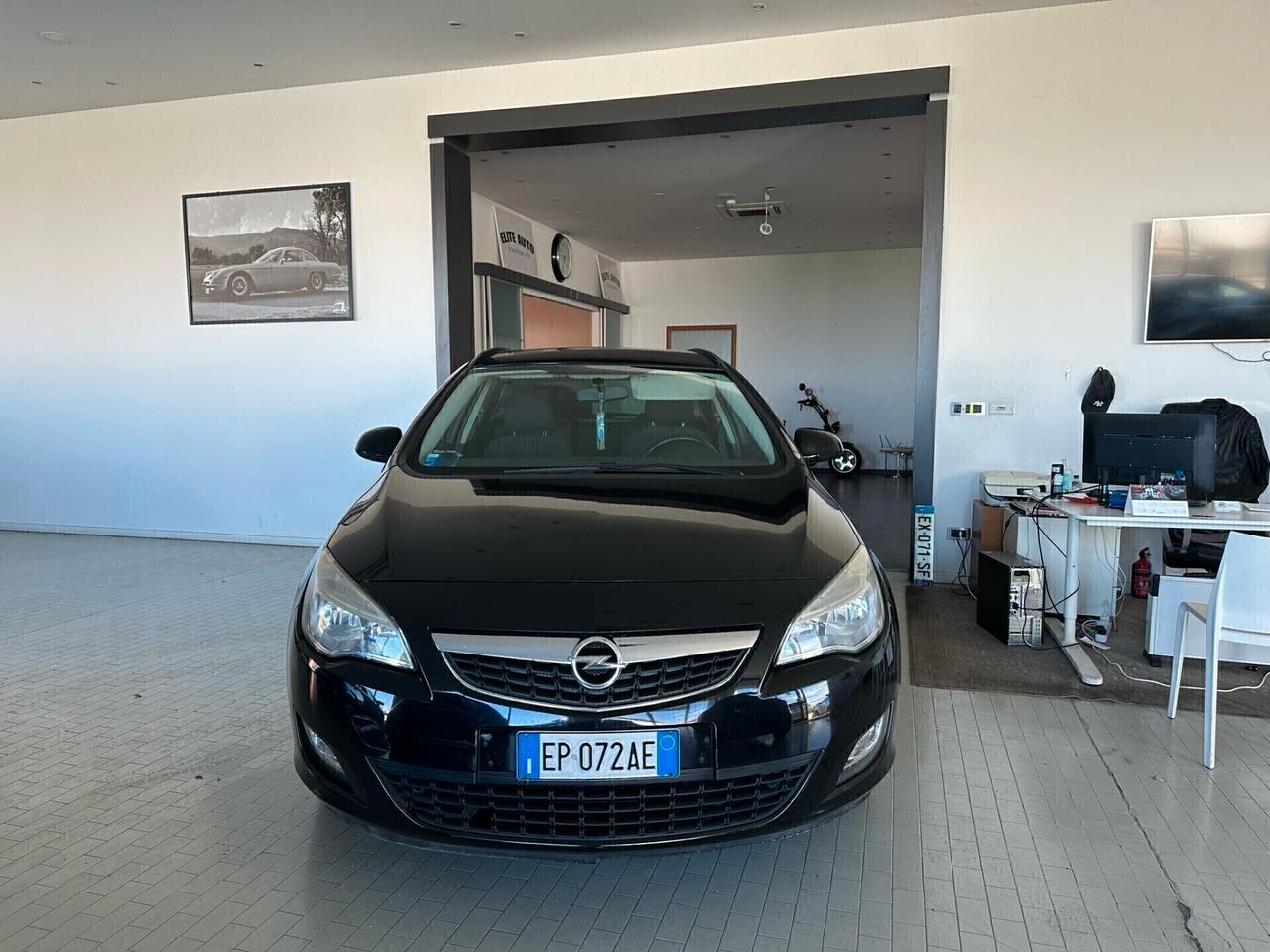 Opel Astra 1.4 Turbo 120CV Sports Tourer Cosmo