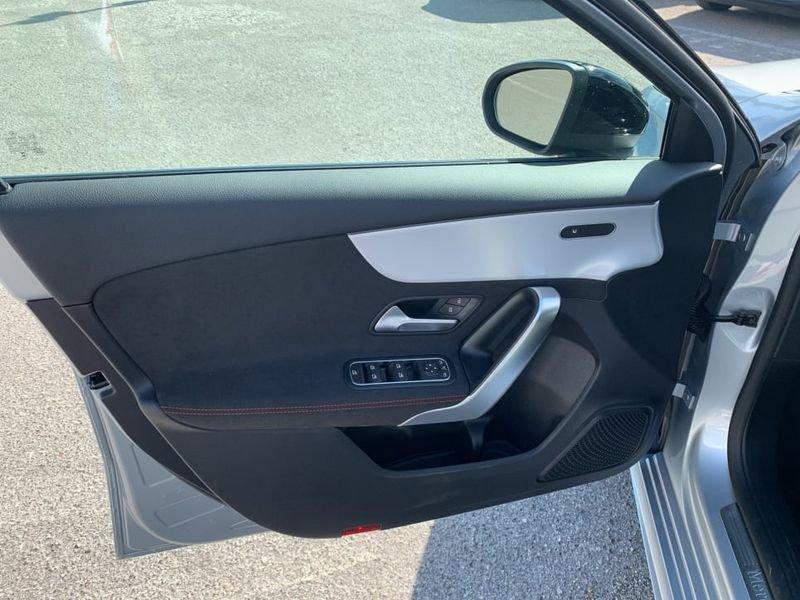 Mercedes-Benz Classe A 180d Automatic AMG Line Advanced Plus
