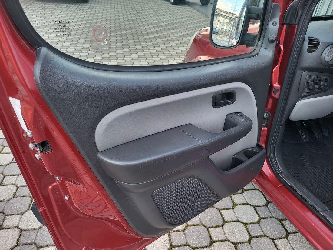 Fiat Doblò 1.9 ( JTD ) MULTIJET 105 CV 5 POSTI Dynamic