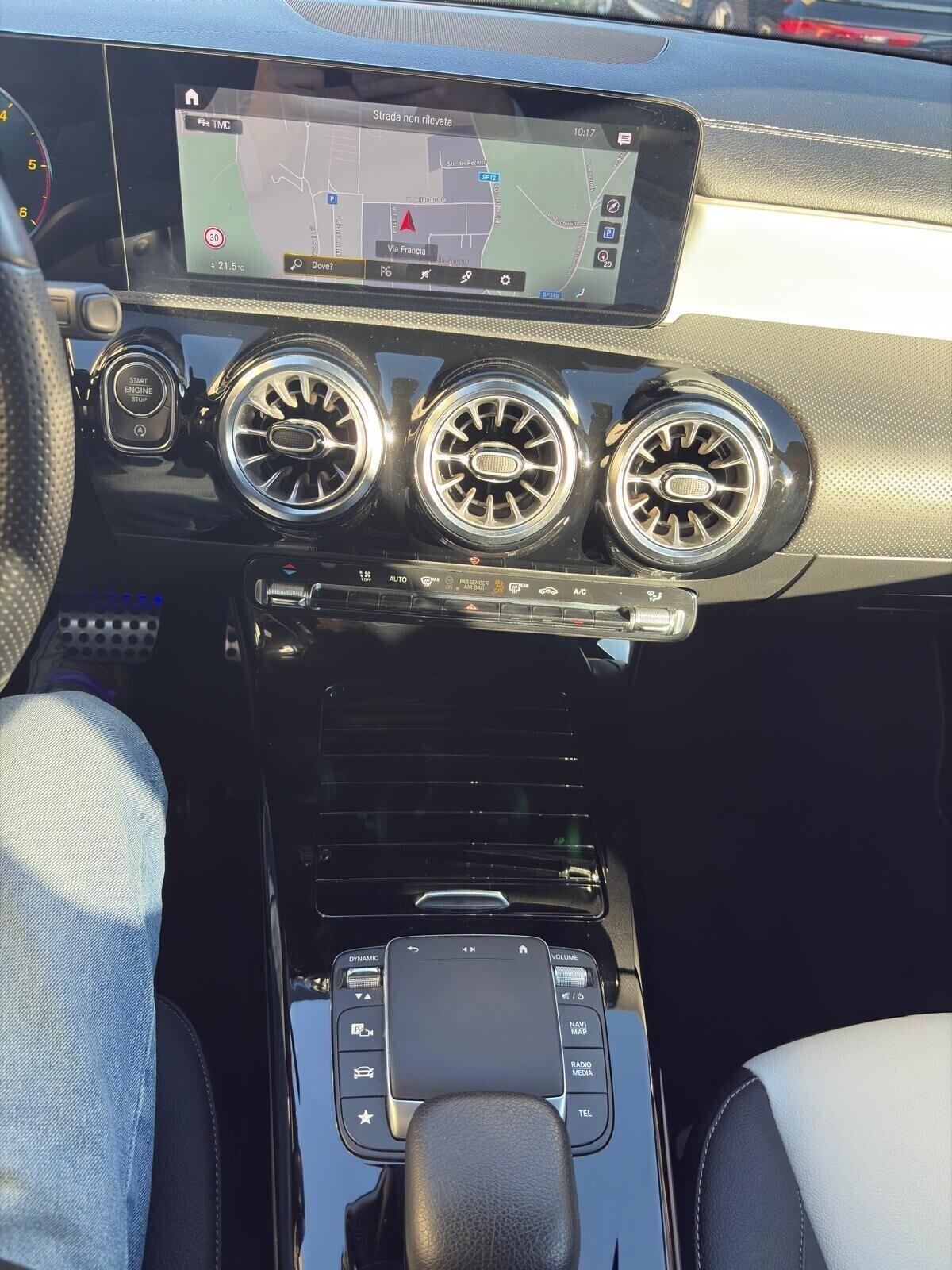 Mercedes-benz CLA 220 220D SHOOTING BRAKE AUTO