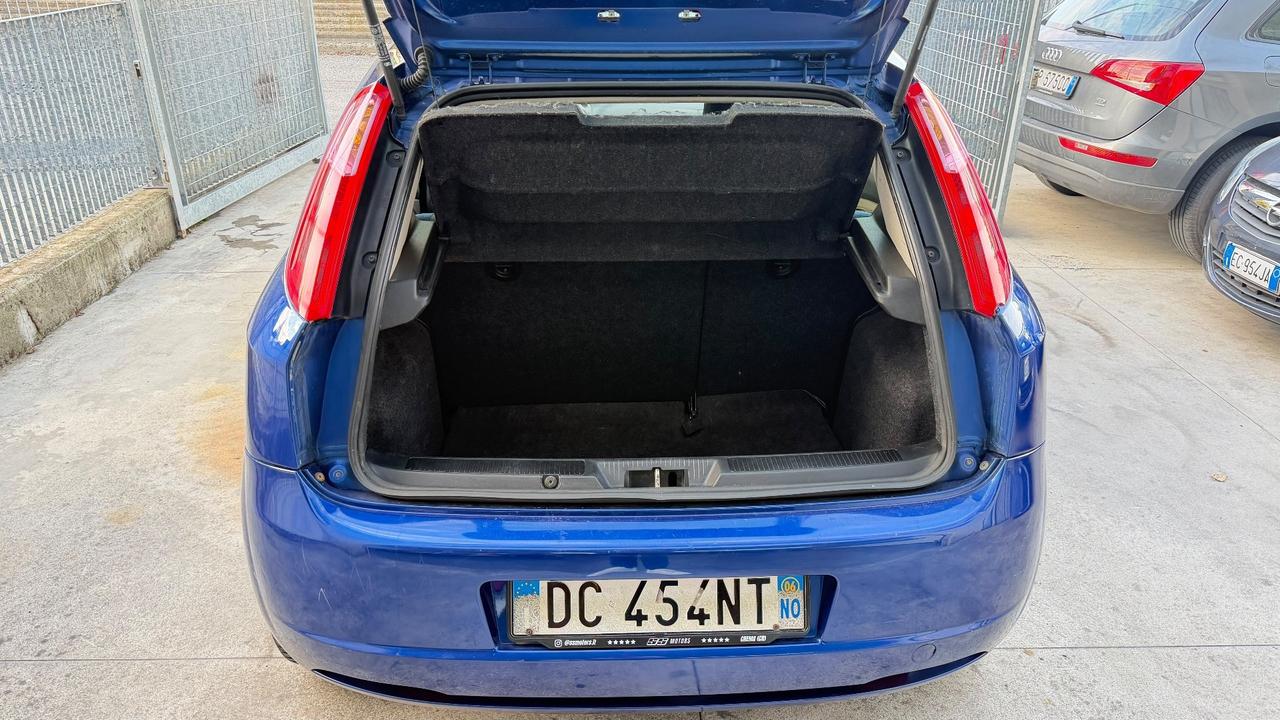 Fiat Grande Punto 1.4 95CV
