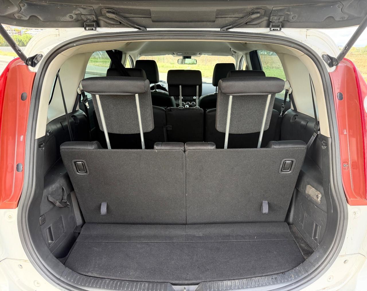 Mazda 5 1.6 MZ-CD 8V 115CV Dynamic Space 7 Posti