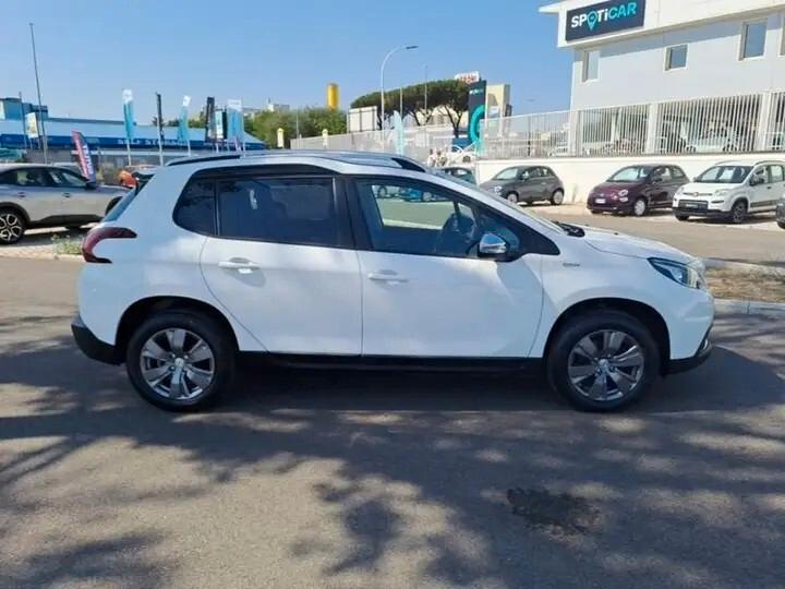 Peugeot 2008 PureTech 82 S&S Style