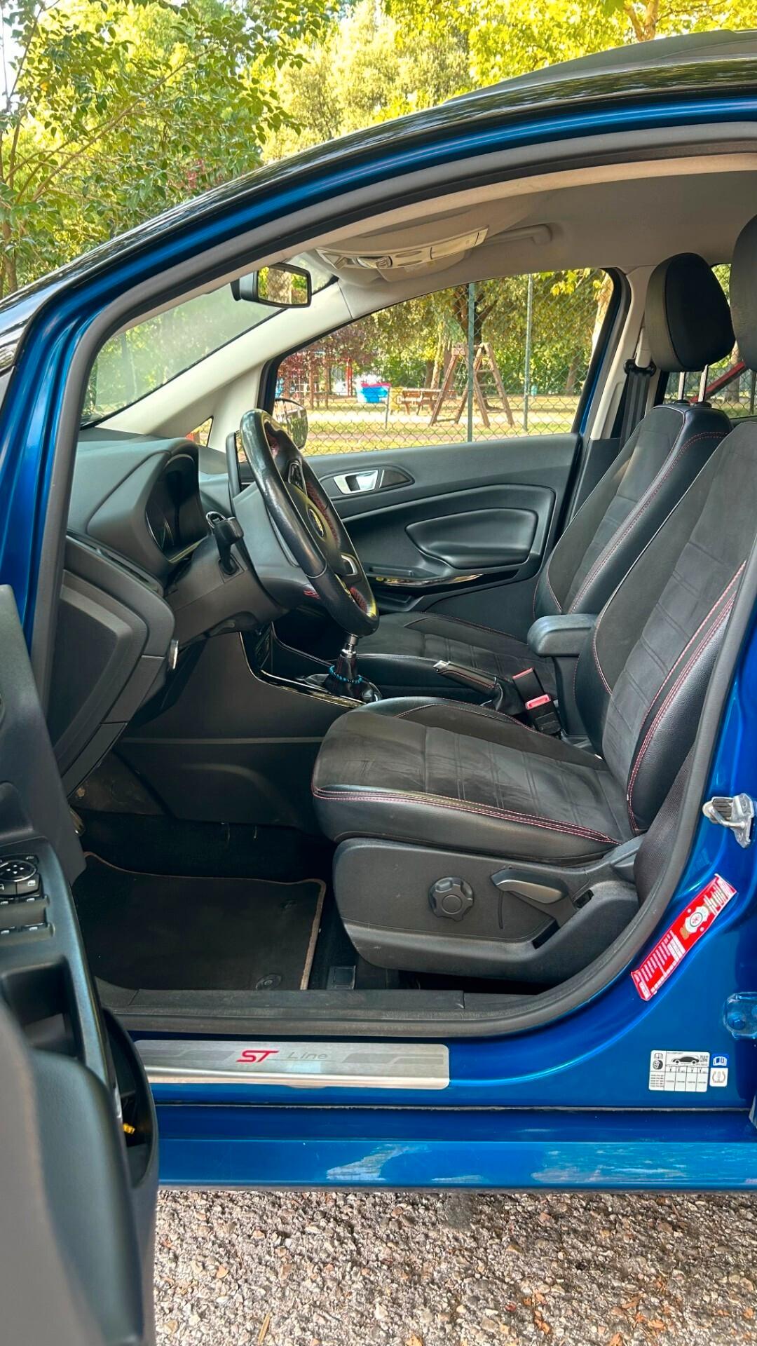 Ford EcoSport St-line