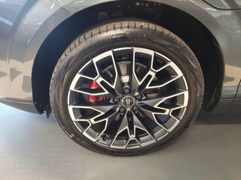 Audi Q3 Q3 1.5 e-hybrid Business 272cv s-tronic