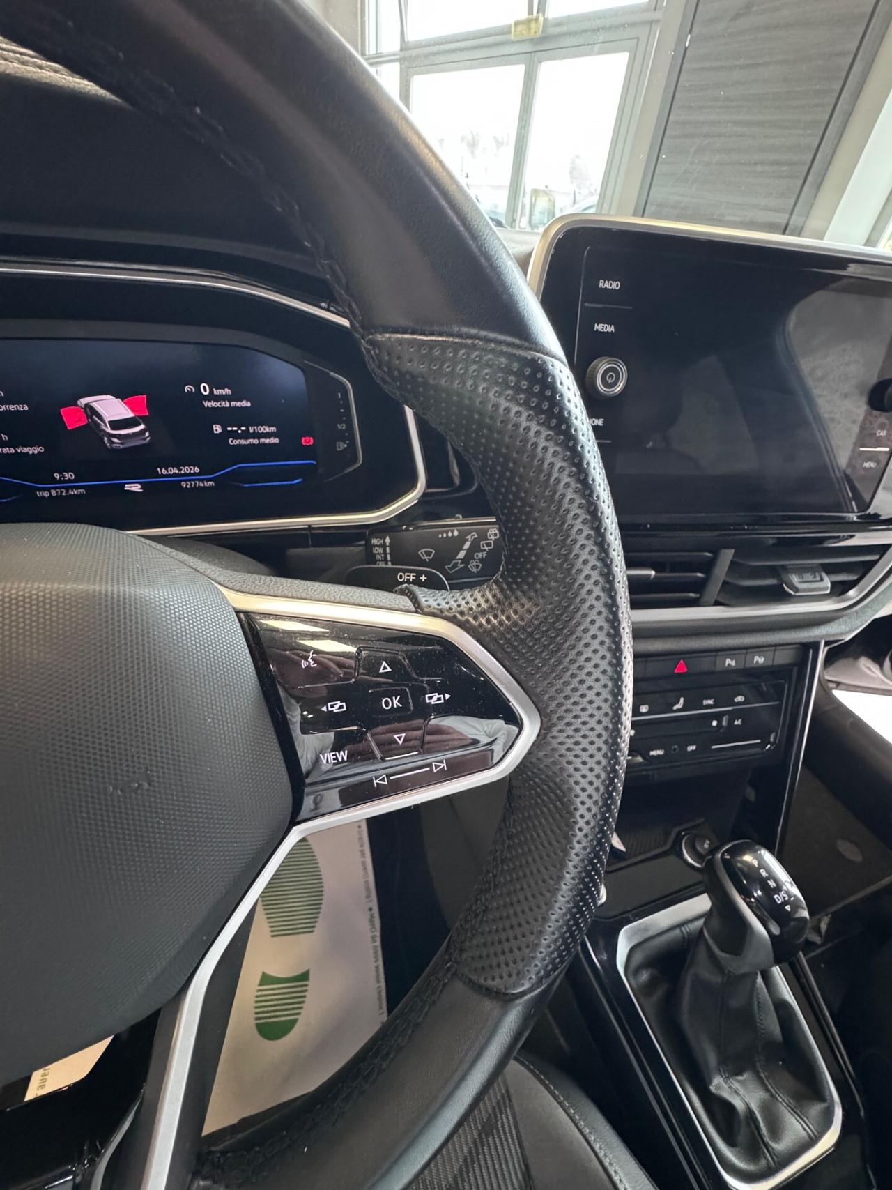 VOLKSWAGEN T ROC 2.0 TDI DSG R-LINE