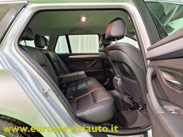 BMW 530 d xDrive 249CV Touring Luxury