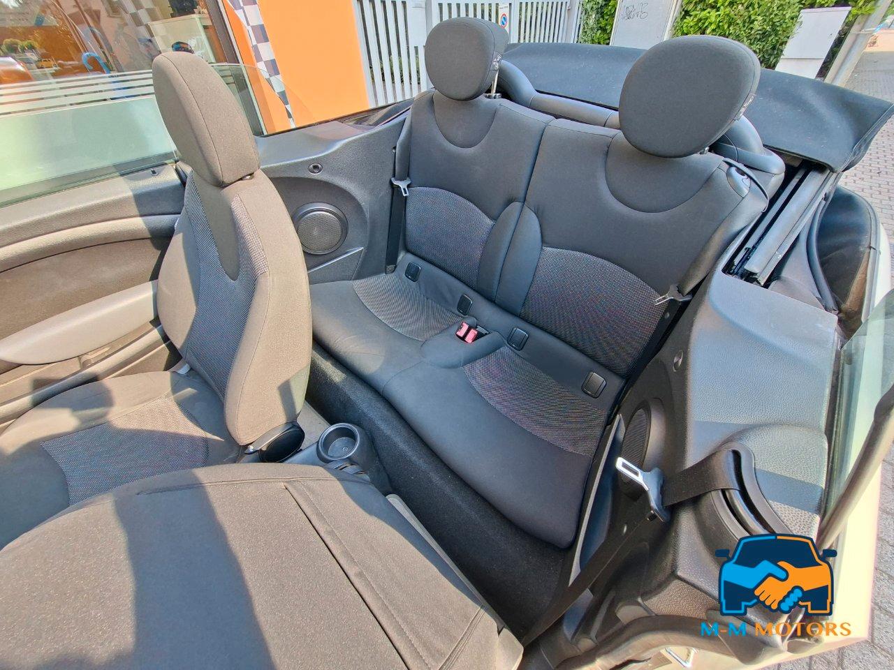 Mini Cabrio Cooper 1.6 120cv neo patentati