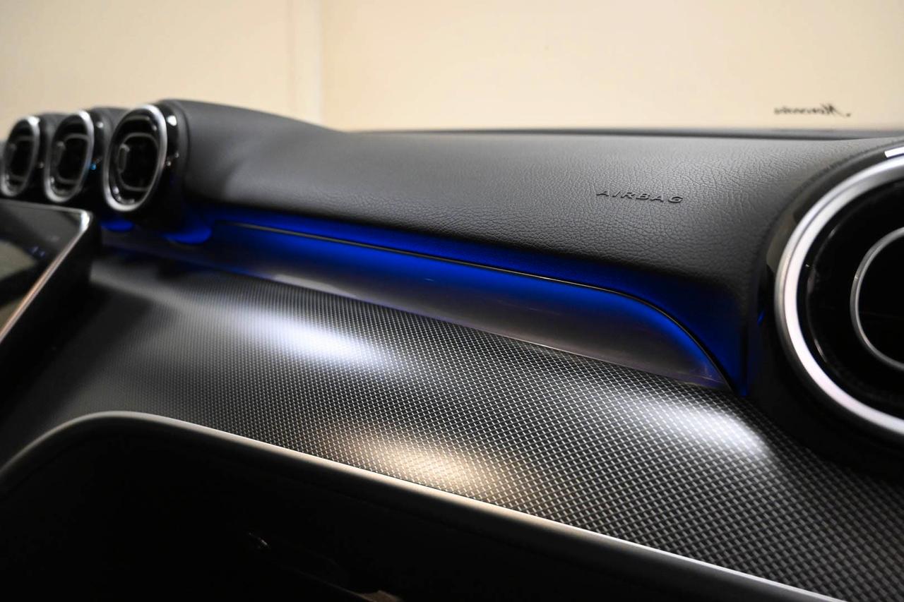 MERCEDES Classe C (W/S206) C 220 d Mild hybri...