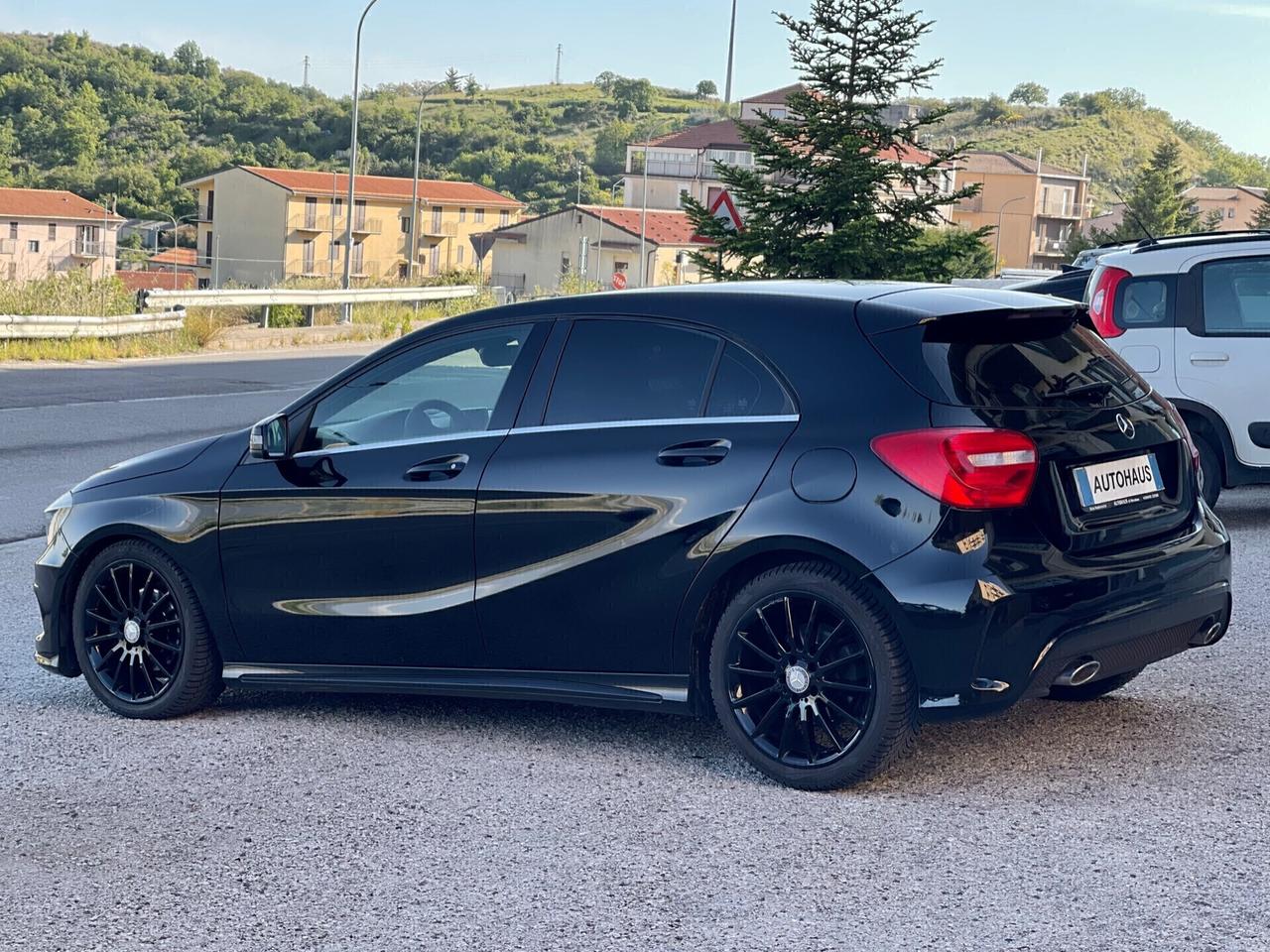 Mercedes-benz A 180 d Premium AMG R18 - FULL