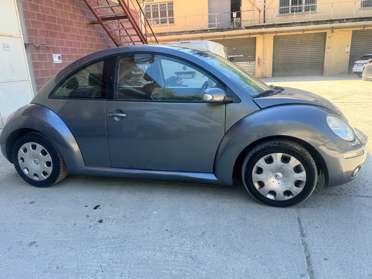 Volkswagen New Beetle 1.6 2007