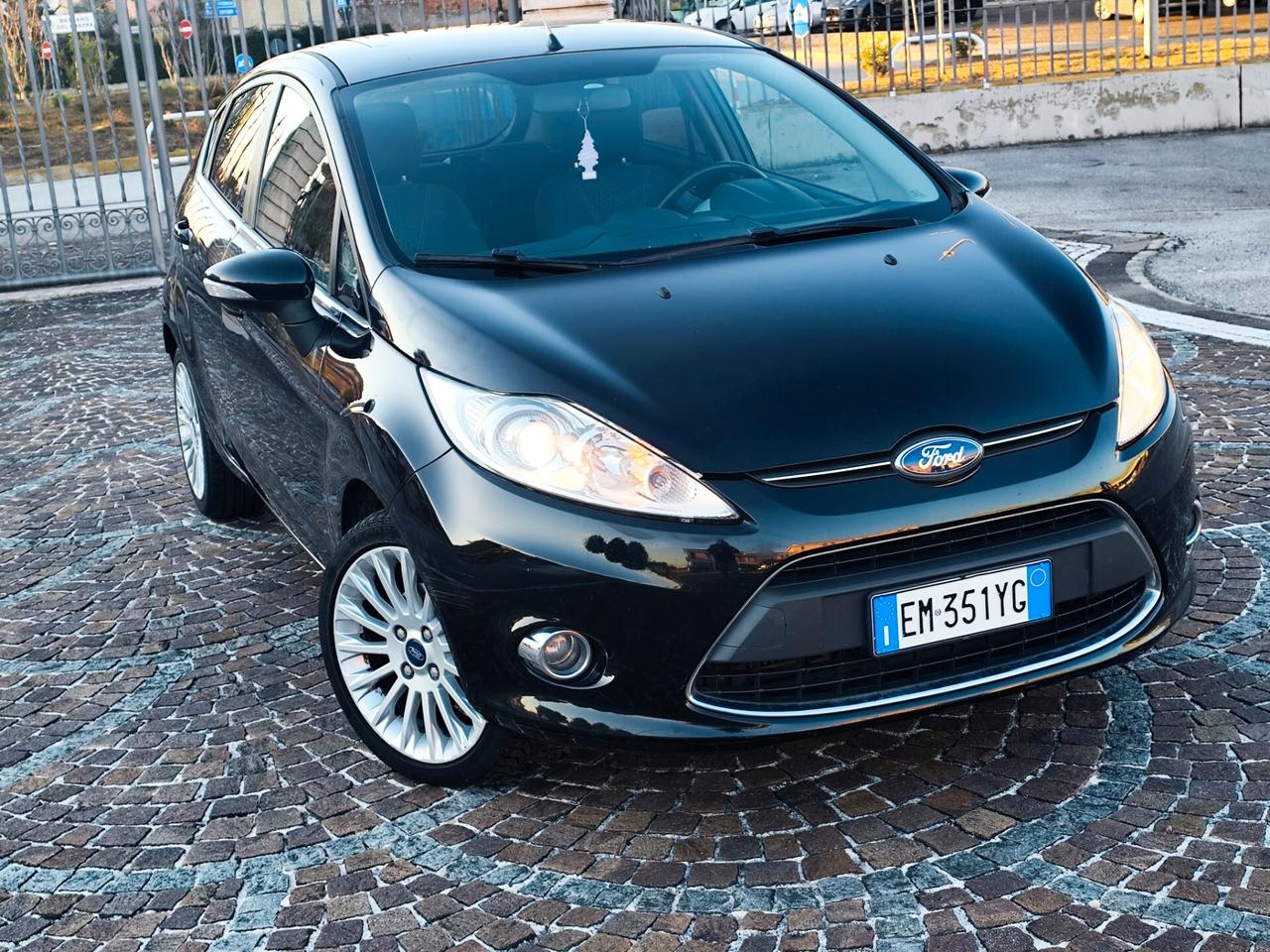 Ford Fiesta 1.6 TDCi 95 CV 5p. Titanium
