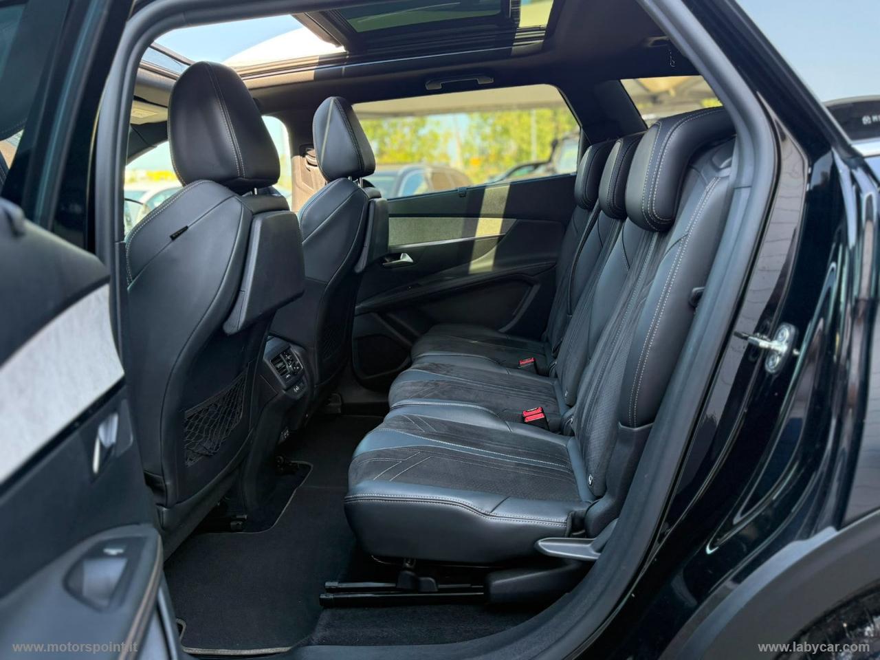 PEUGEOT 5008 BlueHDi 130 S&S GT Line