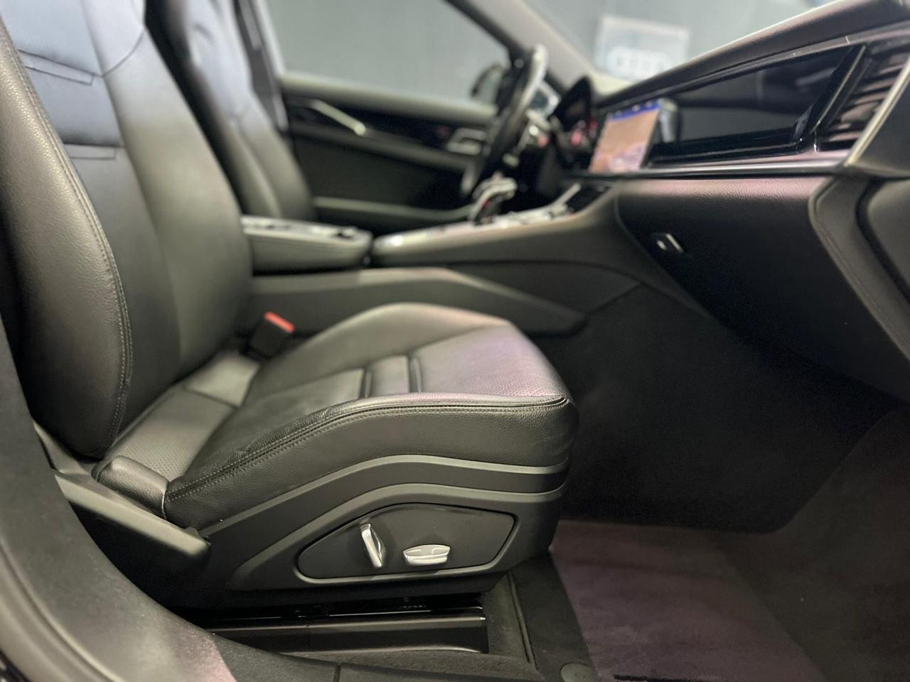 Porsche Panamera 3.0 4