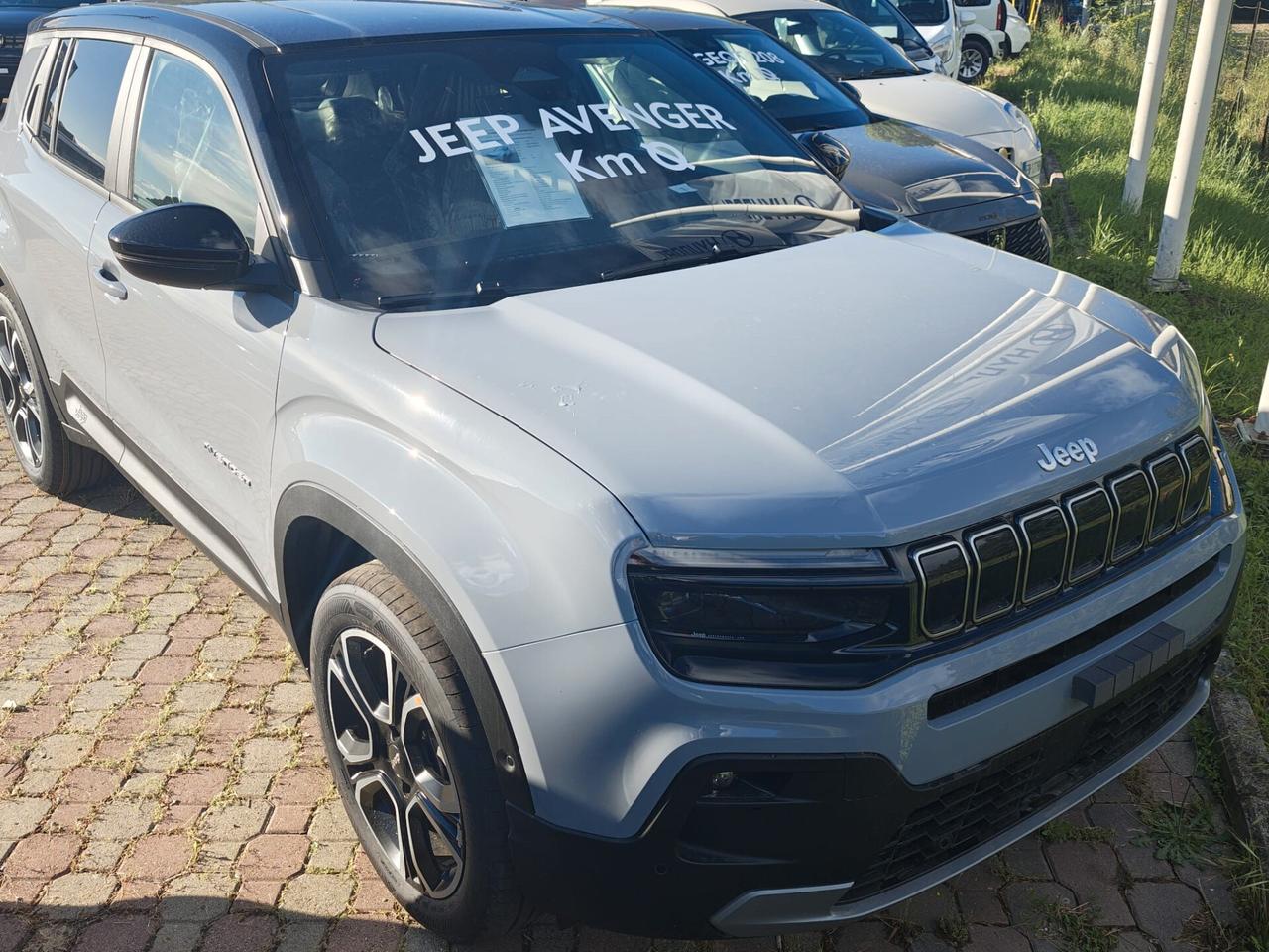 Jeep Avenger 1.2 Turbo 110 CV MHEV Summit