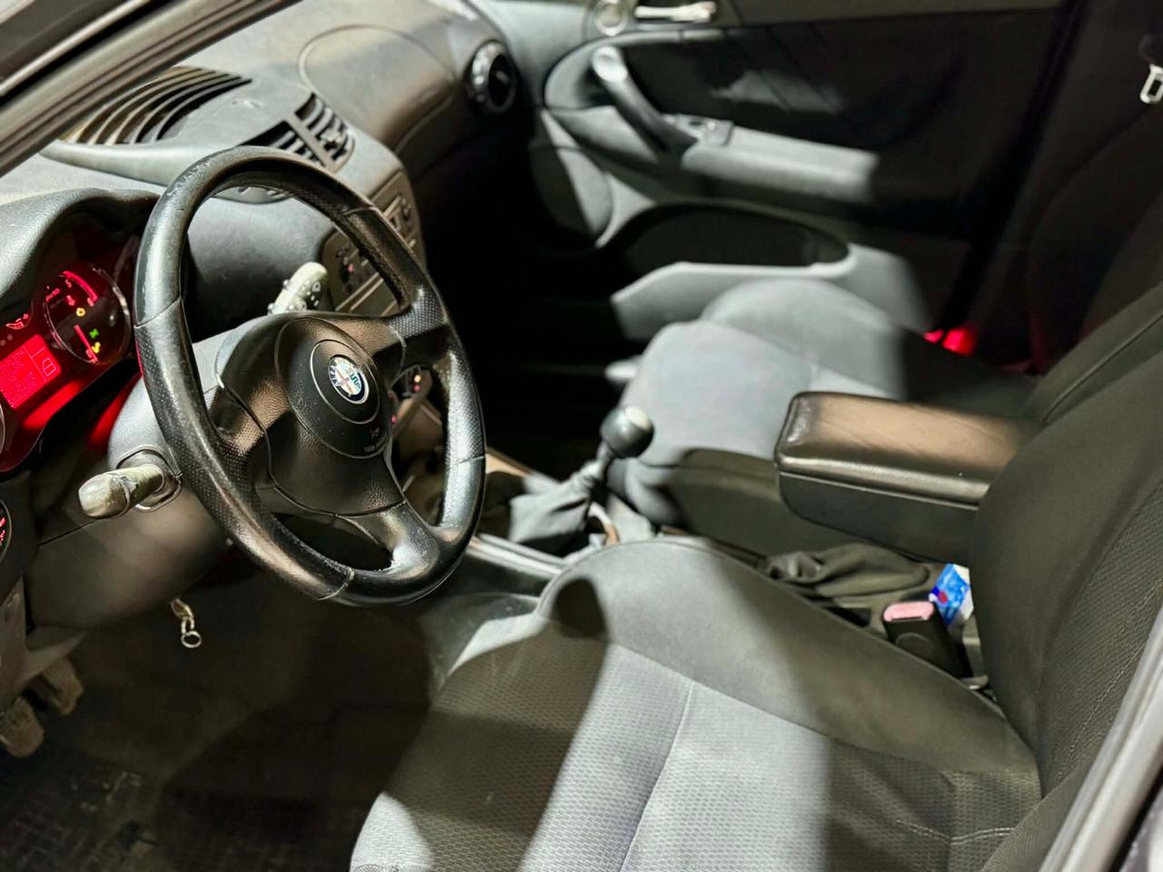 Alfa Romeo 147 1.9 JTD (120) 5 porte Exclusive SENZA DIFETT