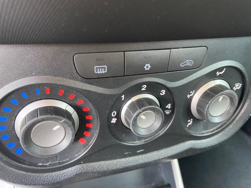 Alfa Romeo MiTo PROGRESSION 1.4 70 CV 8V