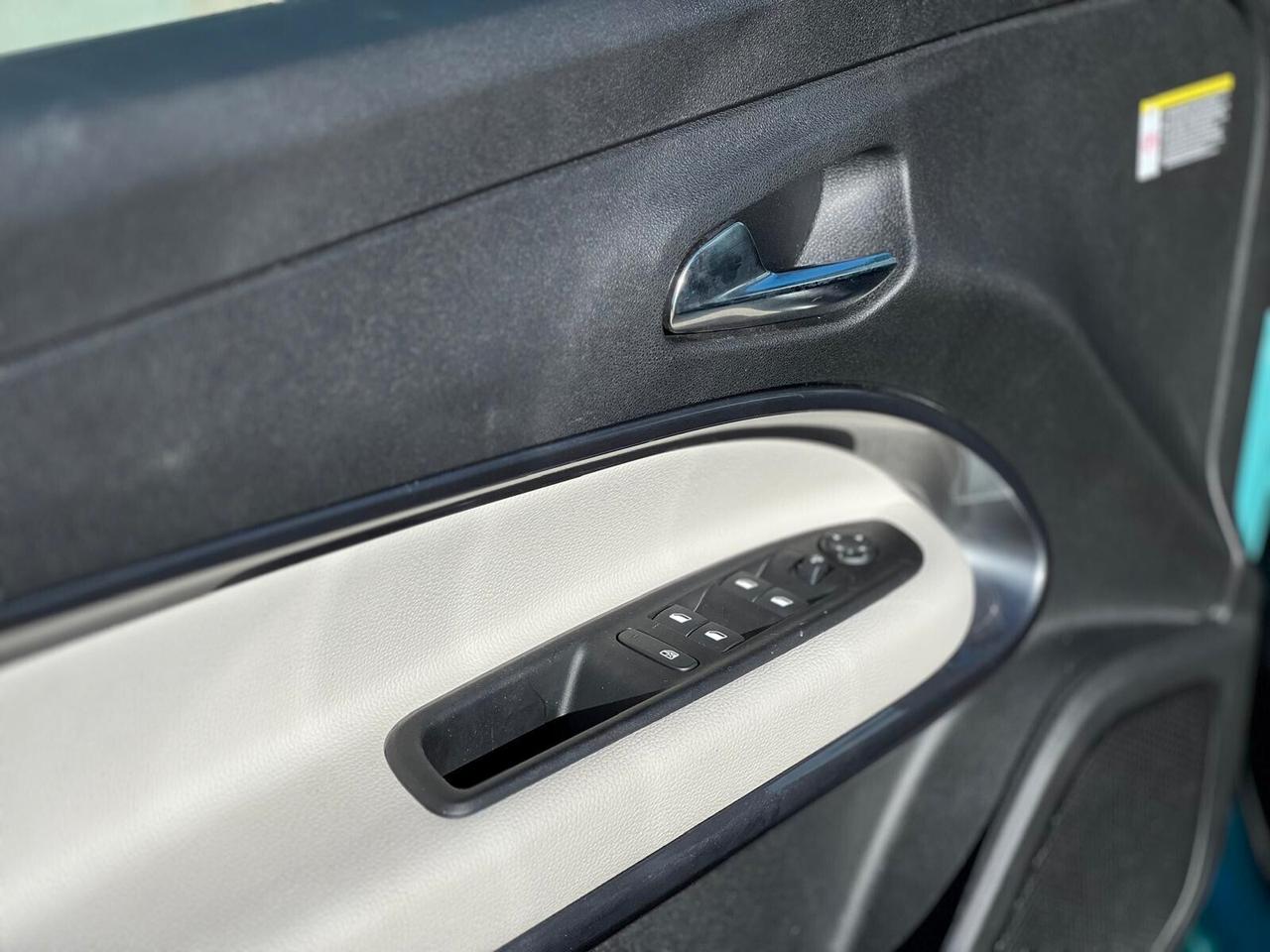 Fiat 600 Hybrid 110 CV DCT MHEV La Prima