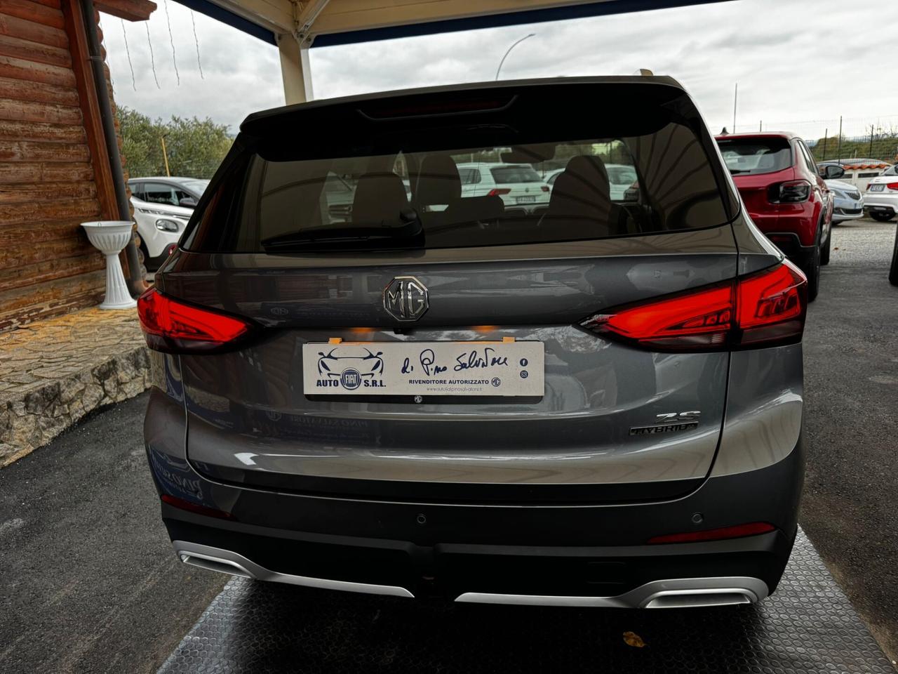 Mg ZS Hybrid+ Luxury - 2025