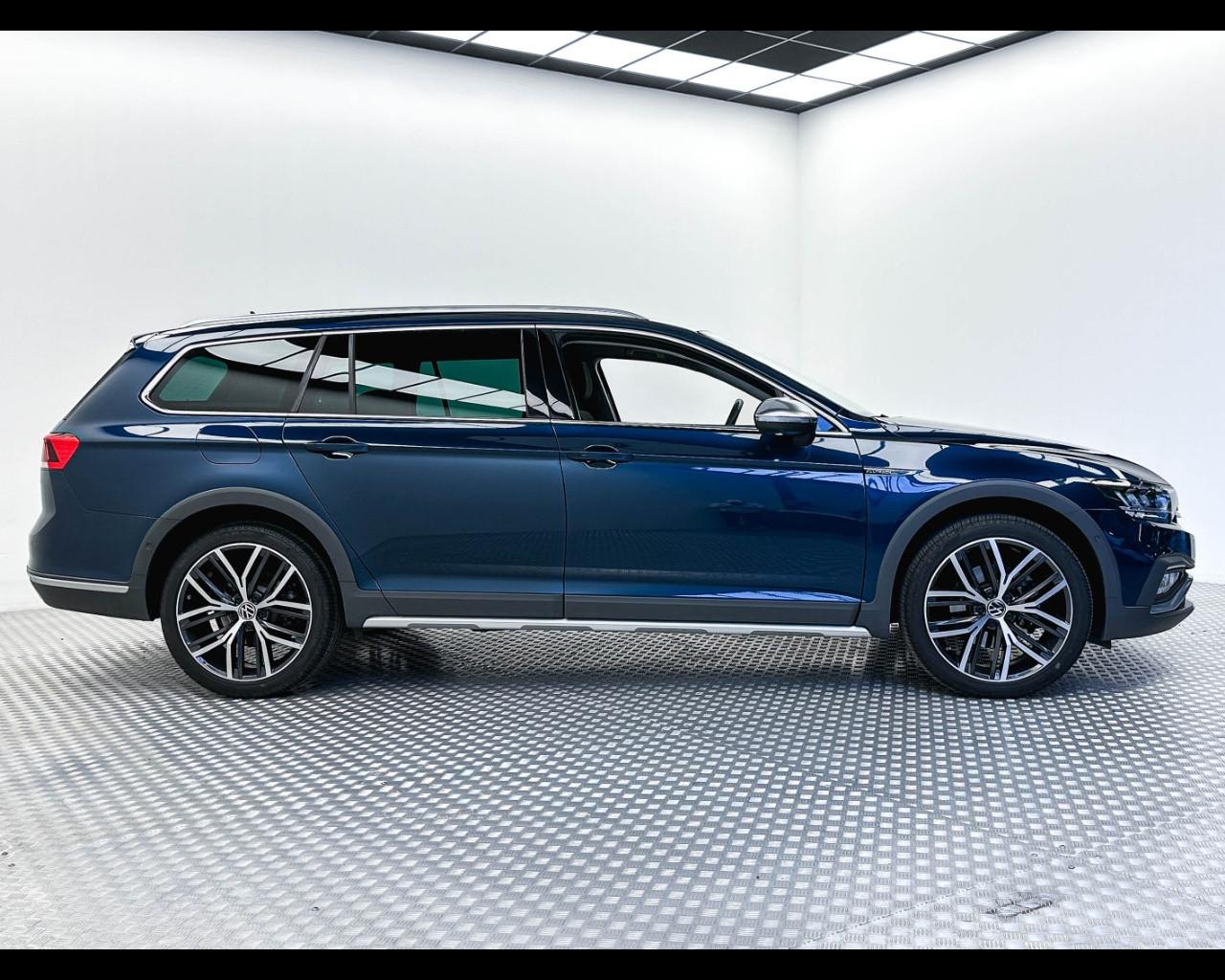 VOLKSWAGEN Passat Alltrack 2.0 TDI 200 CV 4MOTION DSG