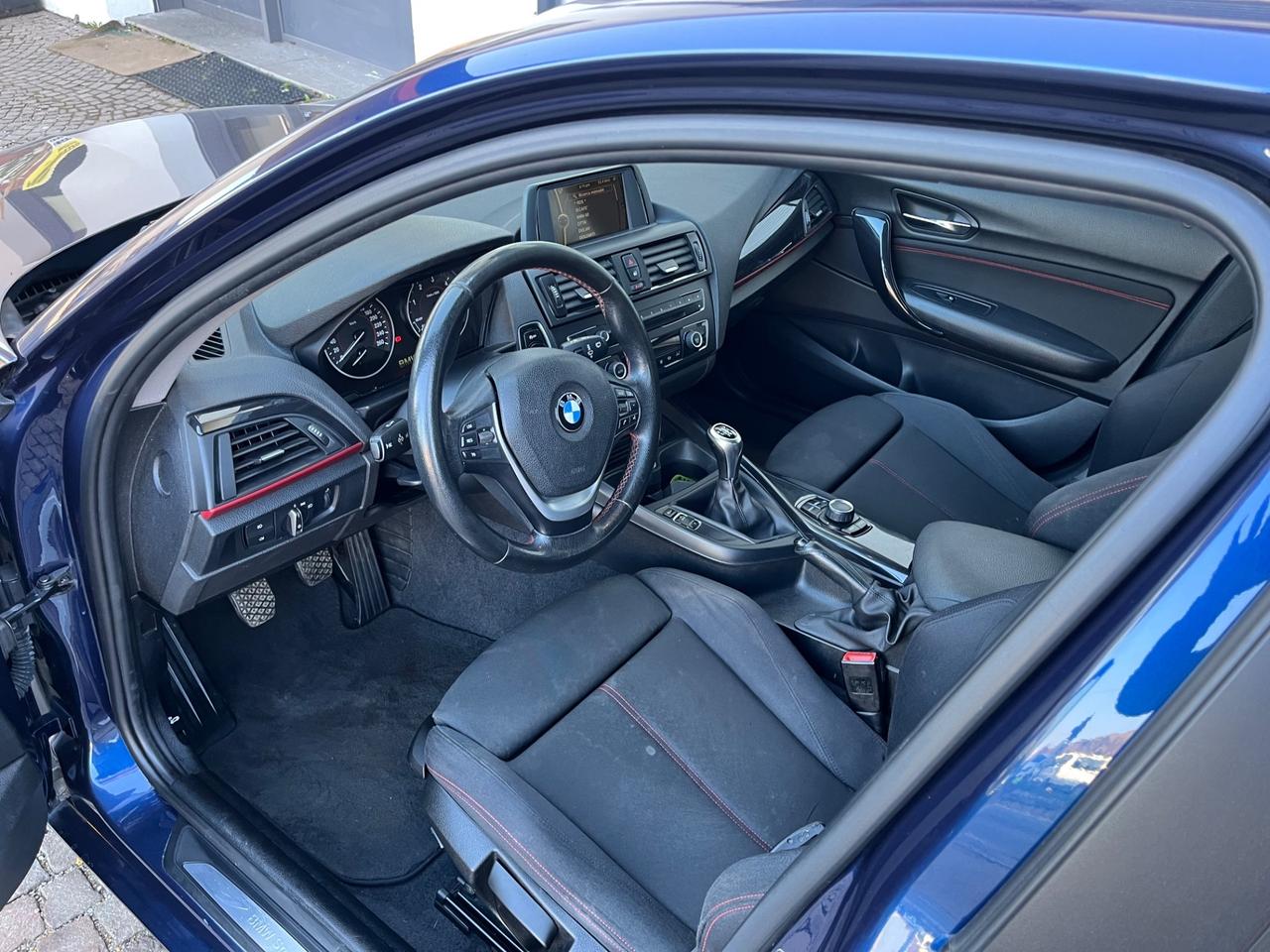 Bmw 118 120d 5p. Sport