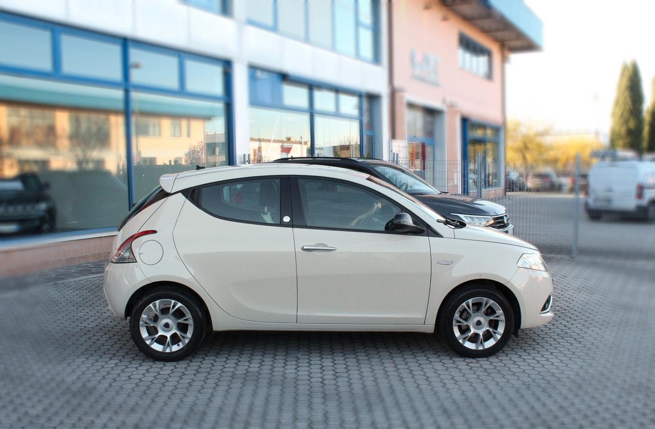 Lancia Ypsilon 1.3 MJT 16V 95 CV 5 porte S&S Gold