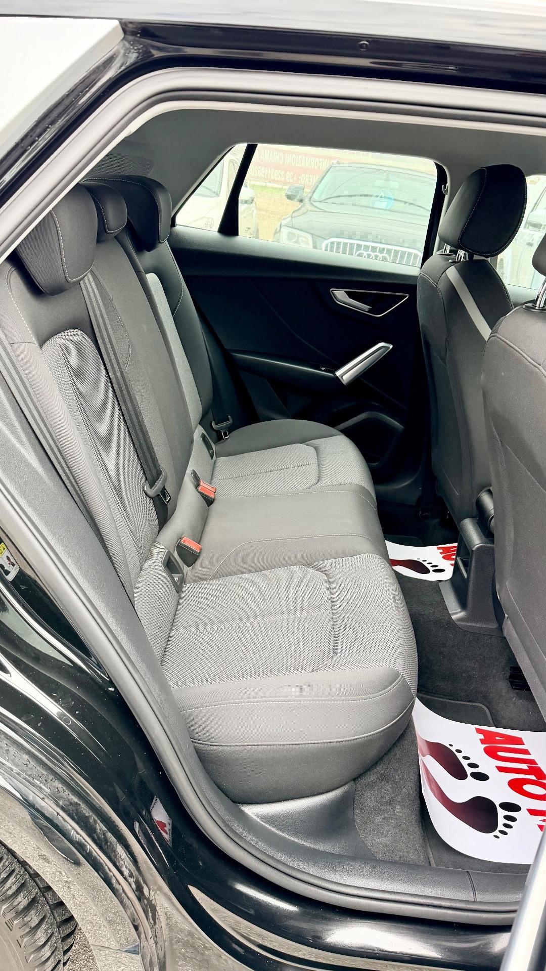 Audi Q2 2017 1.6 TDI Business km 160,000 GARANZIA 12 mesi ! ! !