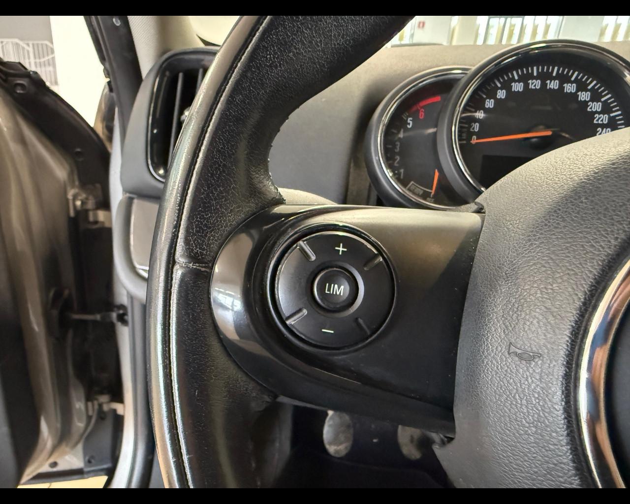 MINI Mini Countrym.(F60) - Mini 2.0 Cooper D Boost Countryman ALL4