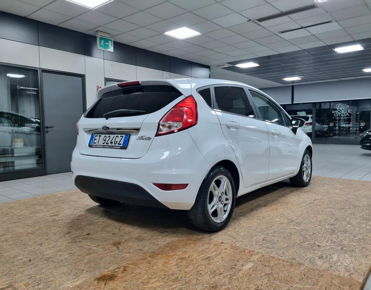 Ford Fiesta 1.5 TDCi 75CV 5 porte Business