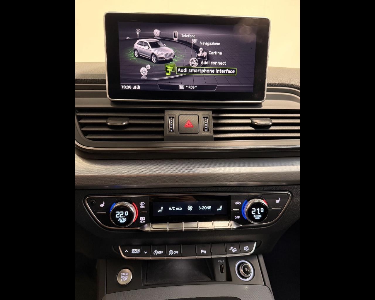 AUDI Q5 40 TDI S-TRONIC QUATTRO BUSINESS SPORT