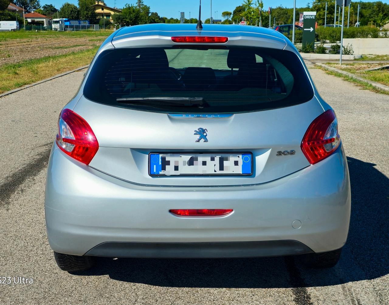 Peugeot 208 full optional Metano garantita 12 mesi