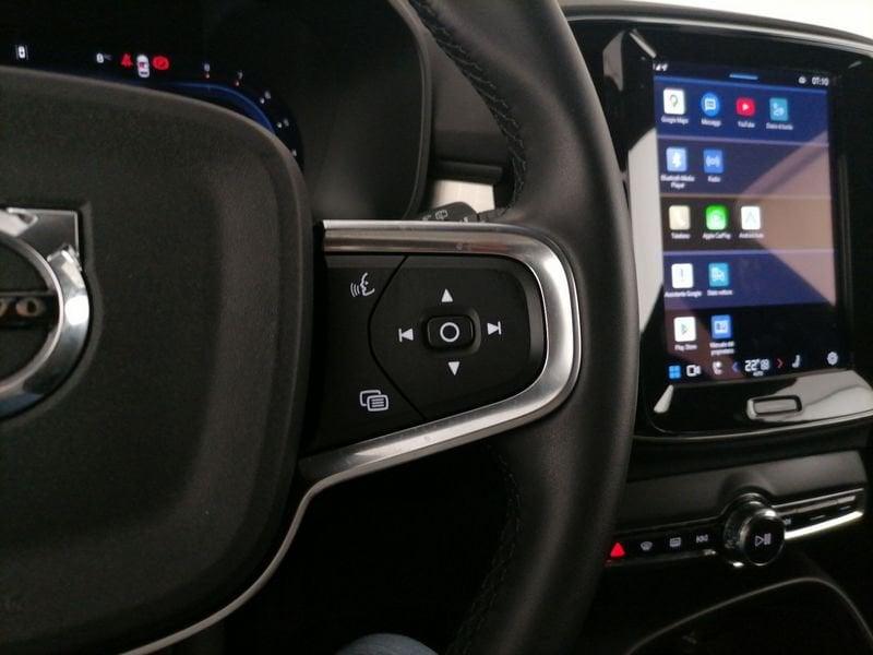 Volvo XC40 2.0 b3 Core auto