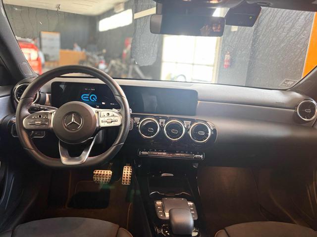 MERCEDES-BENZ A 250 e hybrid EQ Premium