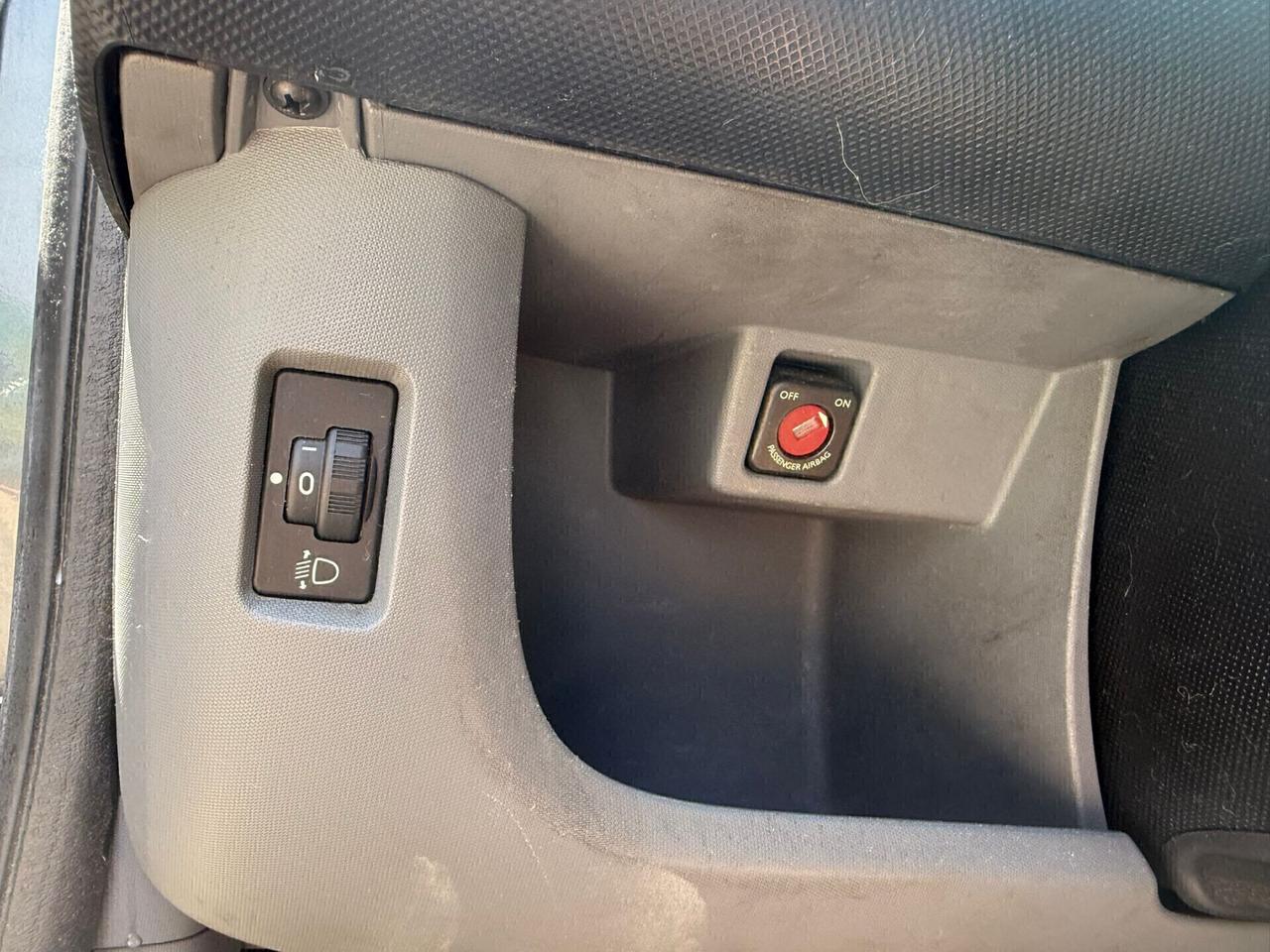 Toyota Aygo 1.0 12V VVT-i 5 porte Now - Anno 2011 -