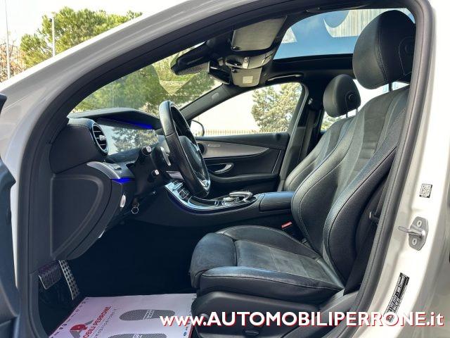 MERCEDES-BENZ E 220 d Auto AMG Premium Plus (Tetto/Led64/Retro/APP)