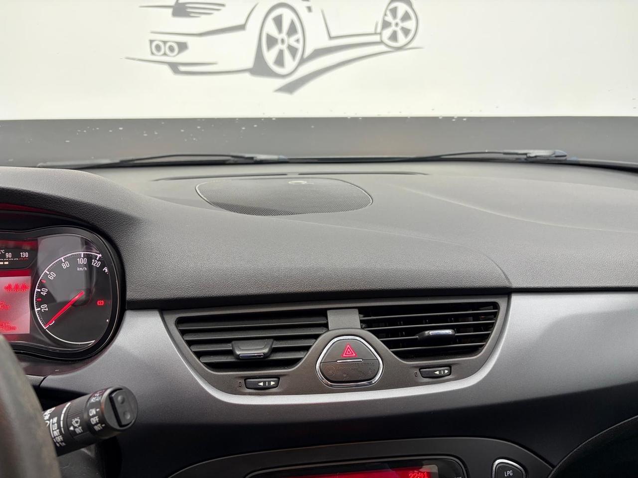 Opel Corsa 1.4 90CV GPL Tech 5 porte Innovation