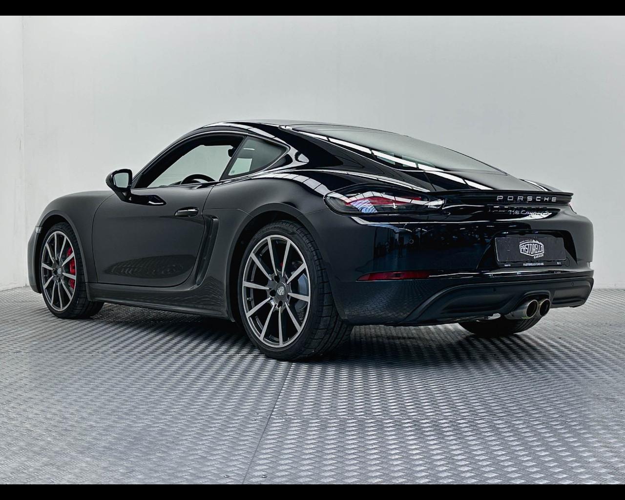 PORSCHE 718 Cayman 2.5 S