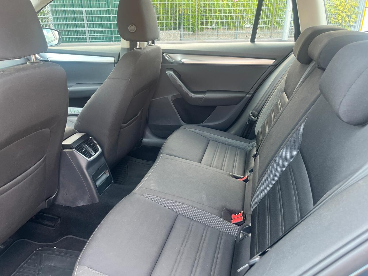 Skoda Octavia 1.6 TDI CR 115 CV Wagon Executive EURO6B