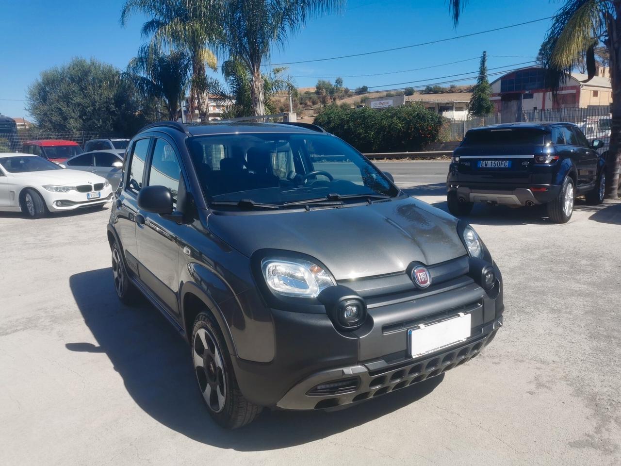 Fiat Panda 1.0 FireFly S&S Hybrid City Cross