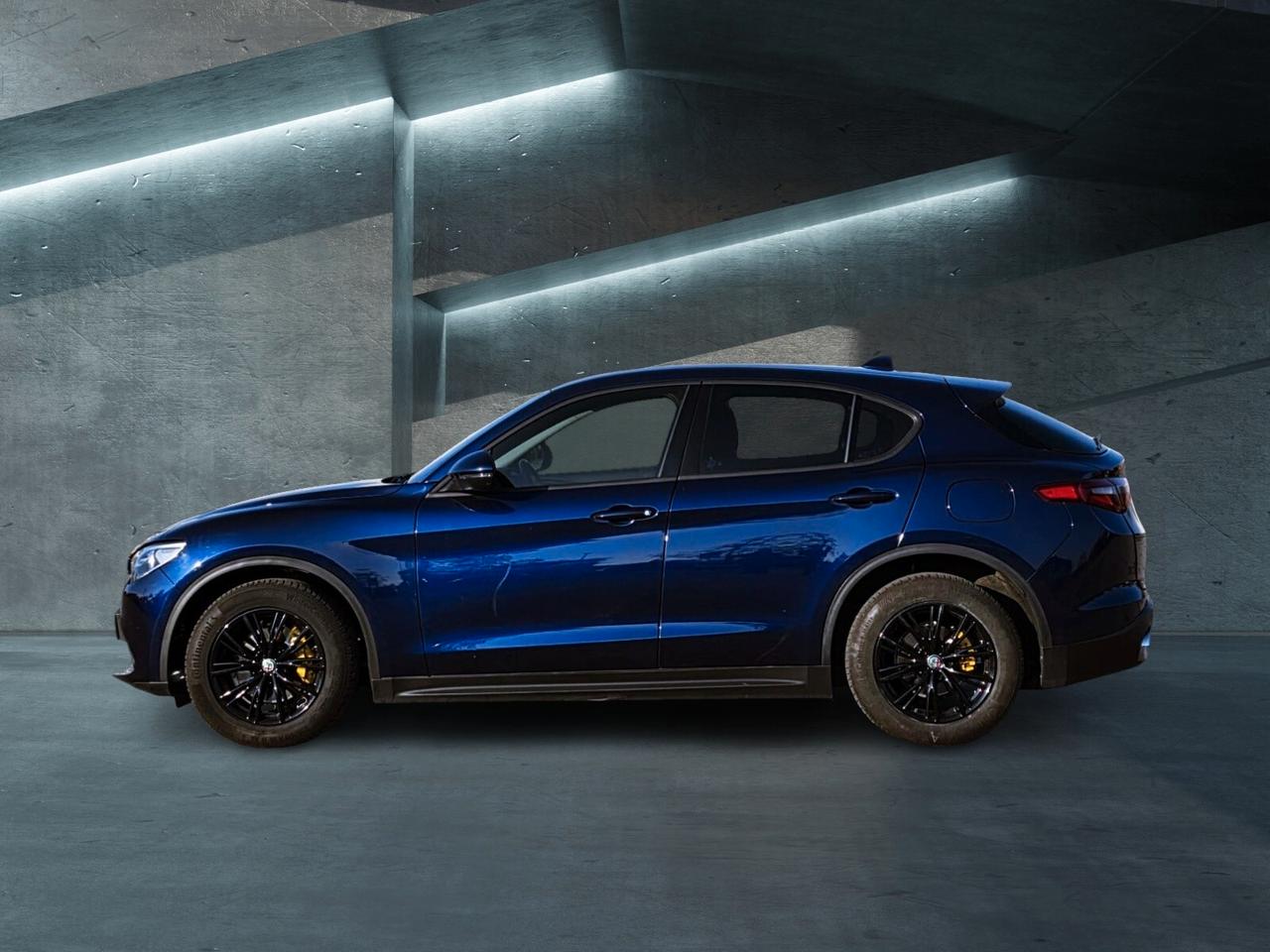 Alfa Romeo Stelvio 2.2 Turbo Diesel 160CV Super AT8 RWD