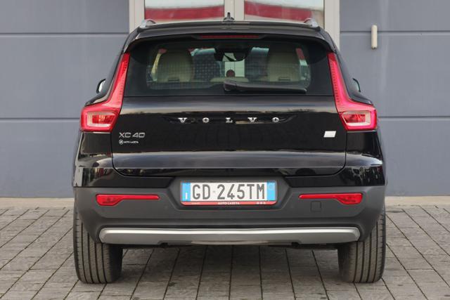 VOLVO XC40 T5 Recharge Plug-in Hybrid Inscription Expression