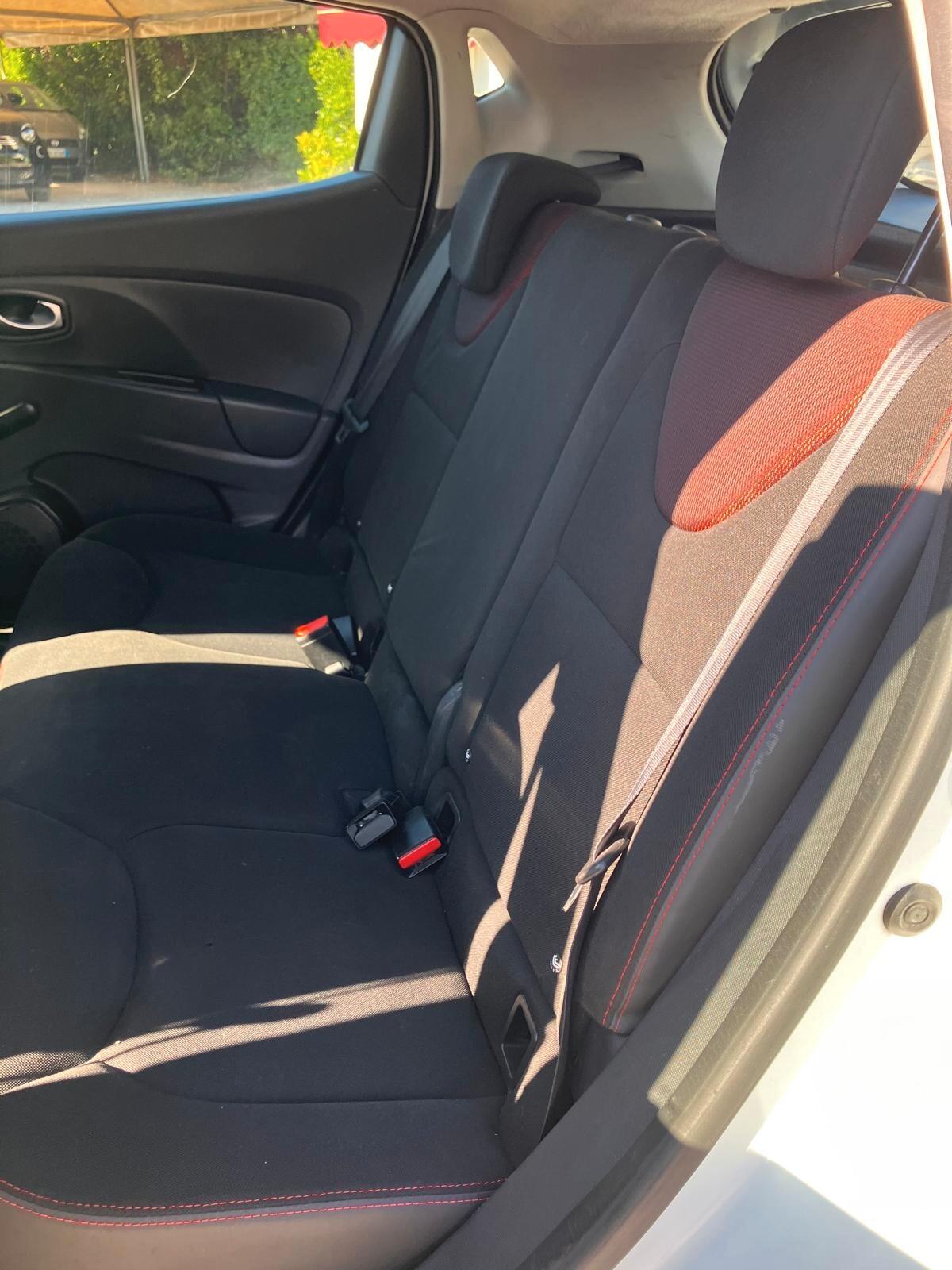 RENAULT CLIO 1.2 75cv 5 Porte Wave