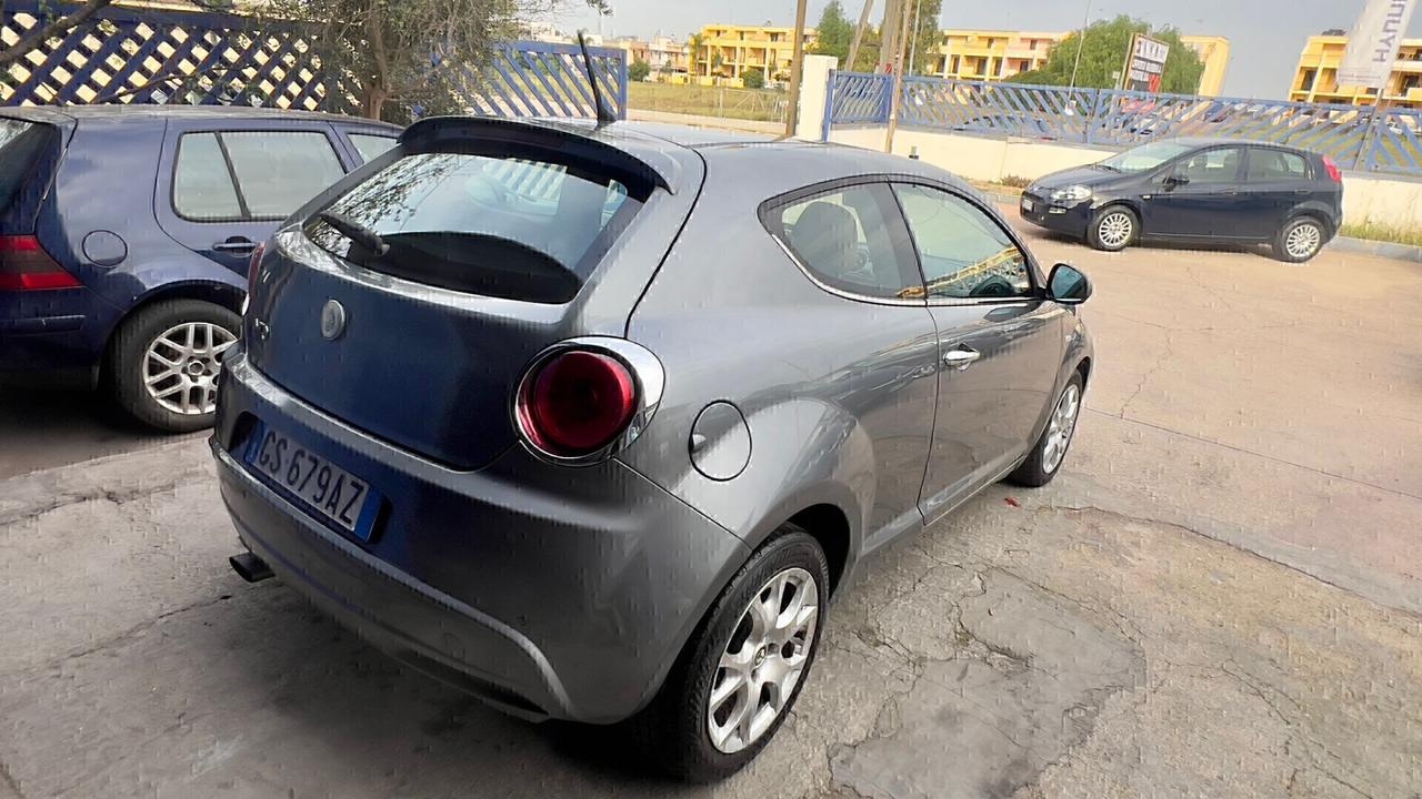 ALFA ROMEO MITO 1.3 JTDm-2 95CV DISTINCTIVE SPORT PACK