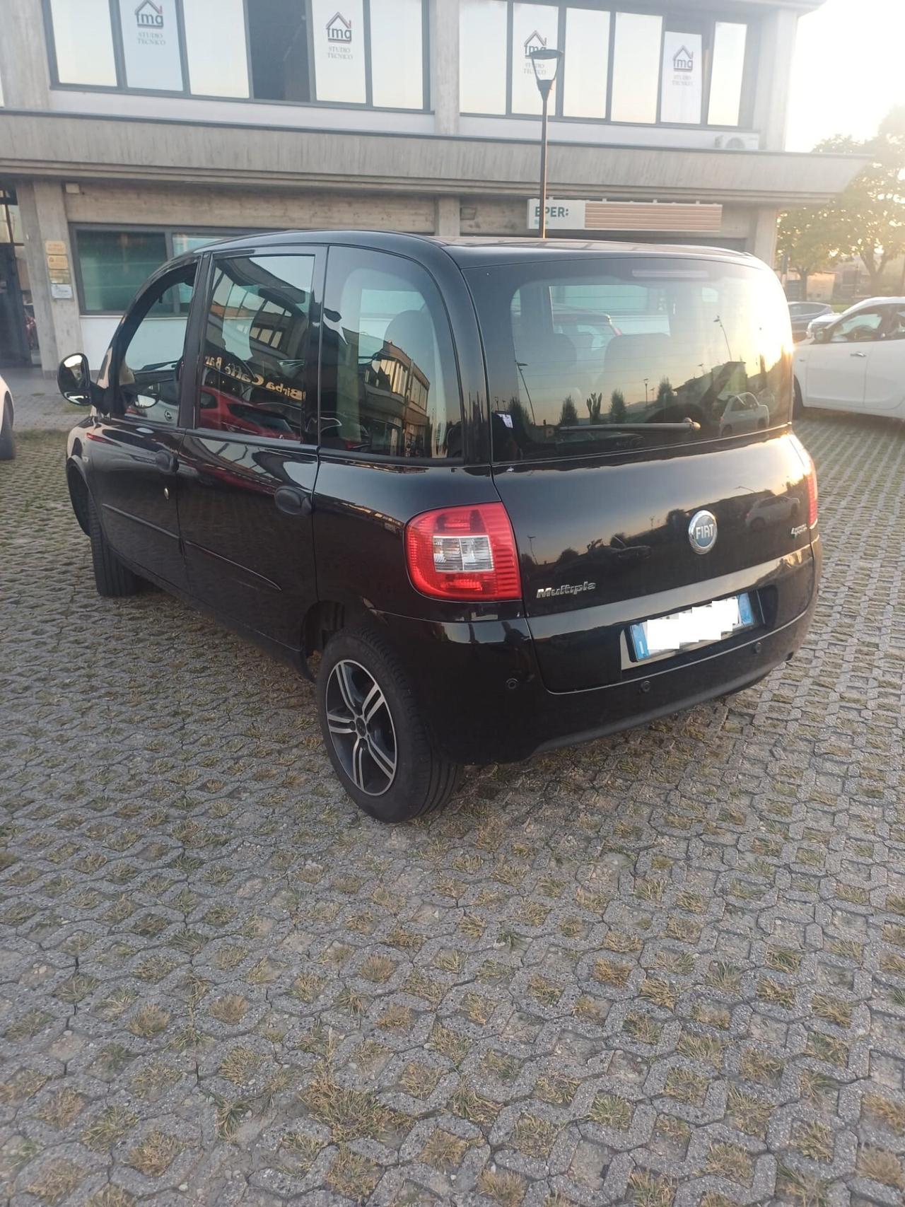 Fiat Multipla 1.6 16V Natural Power Emotion