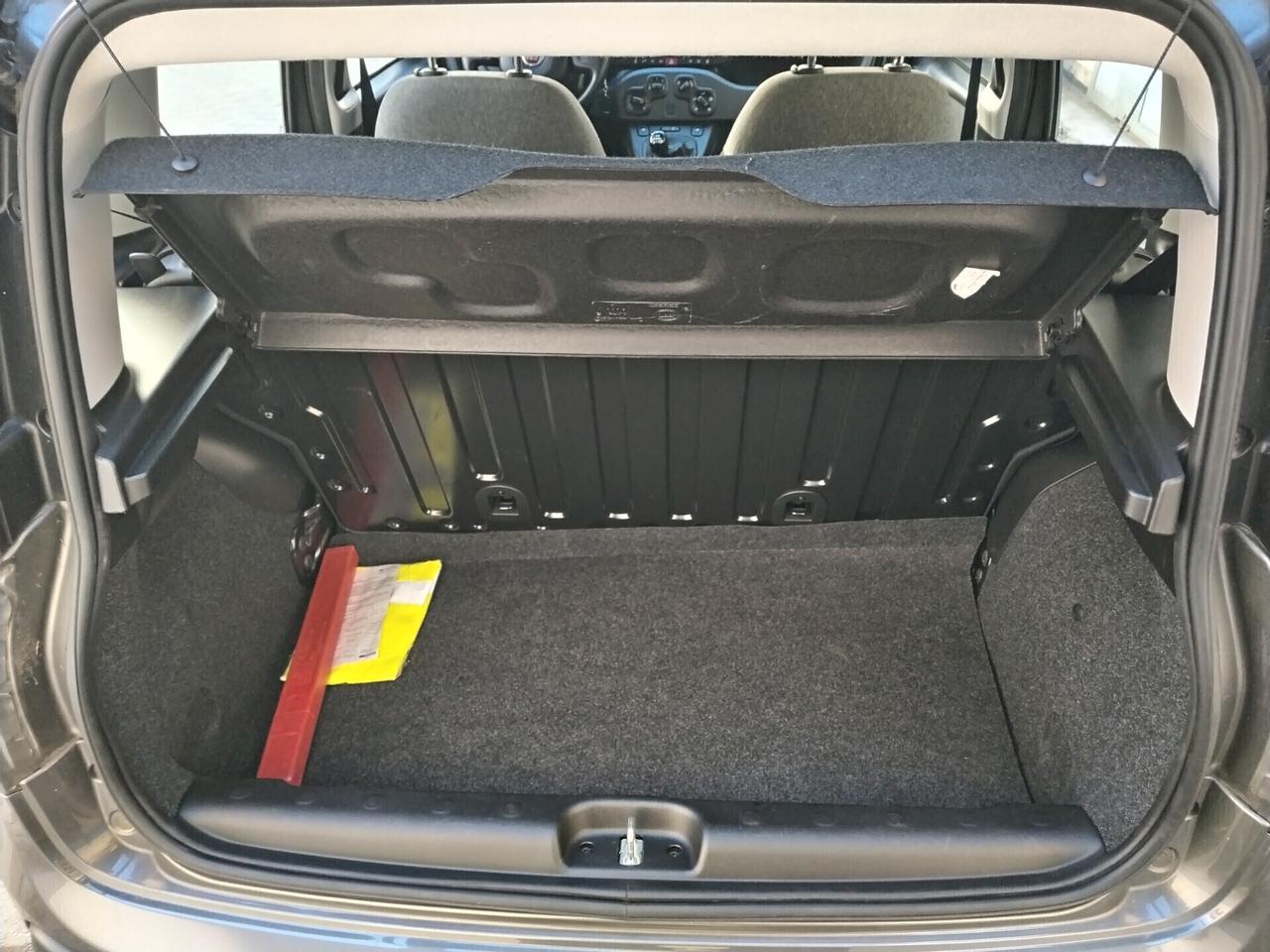 Fiat Panda 1.0 HYBRID con IMPIANTO GPL NUOVO