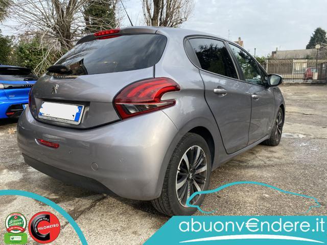 PEUGEOT 208 1° serie PureTech 82 Stop&Start 5 porte Signature