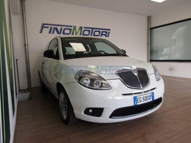 LANCIA Ypsilon 1.2 69 CV NEOPATENTATI