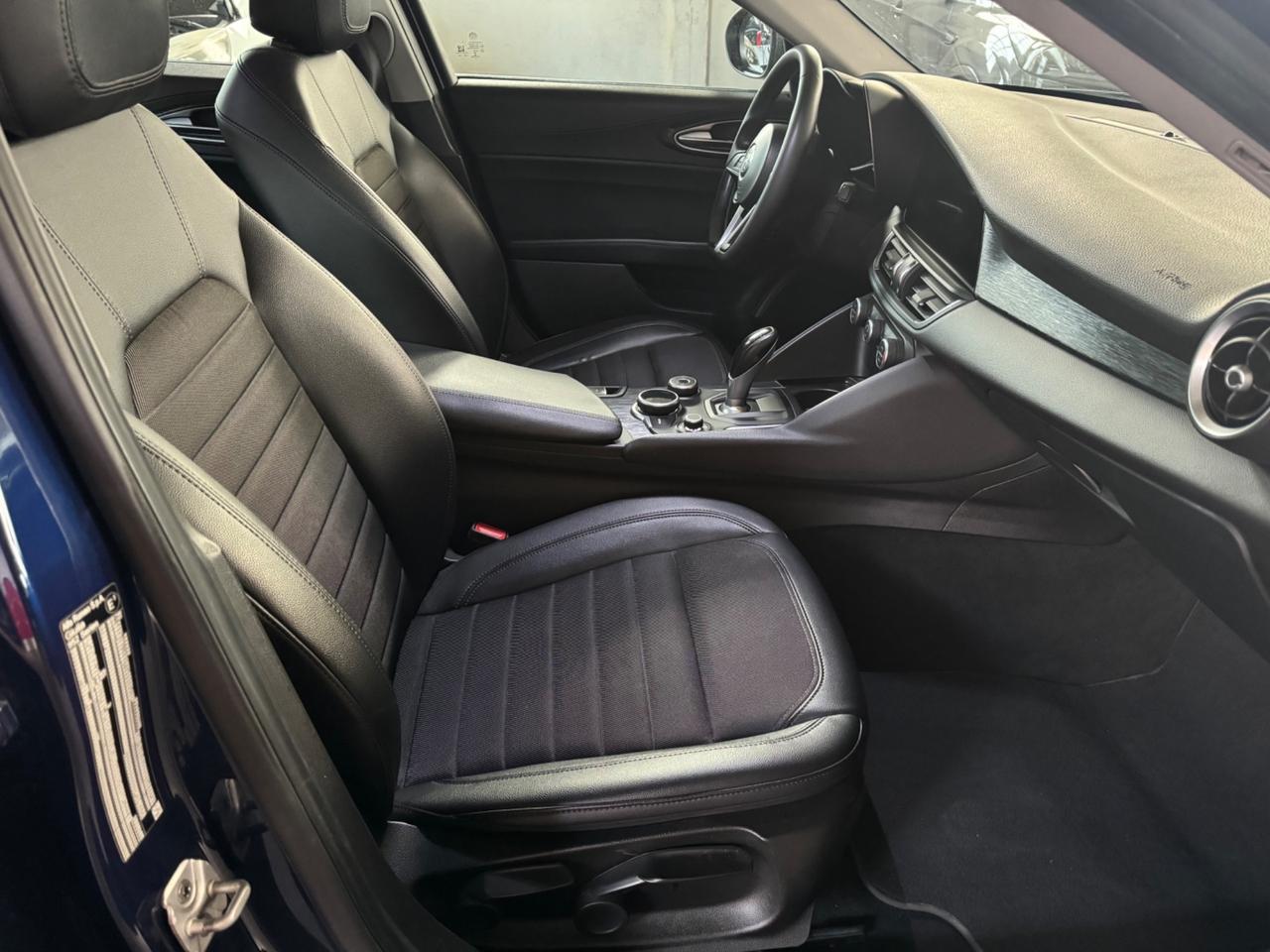 Alfa Romeo Giulia 2.2 Diesel 160 CV