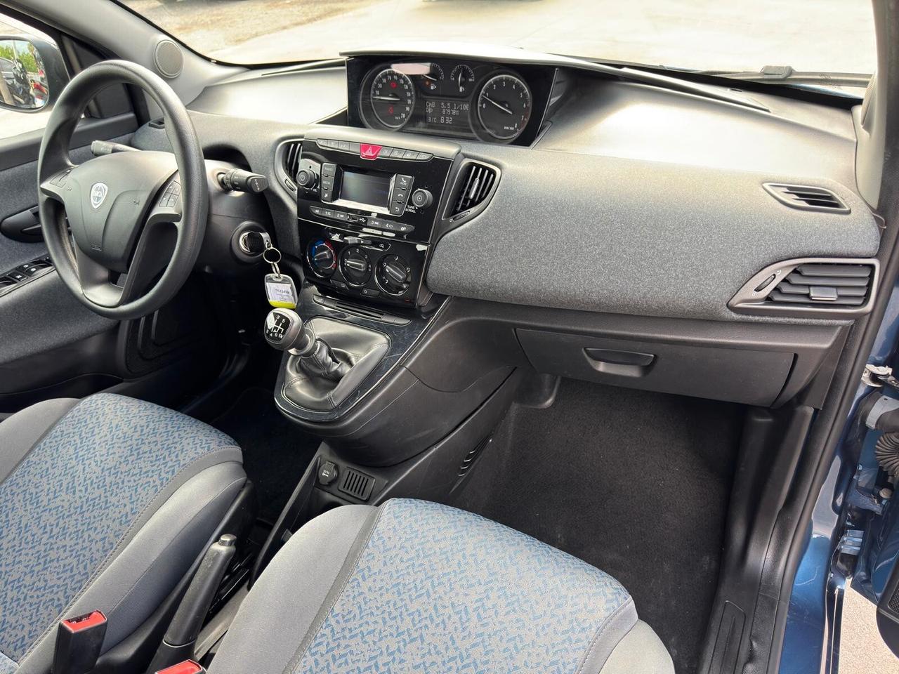 Lancia Ypsilon Y Gold 1.0 FireFly 70cv S&S Hybrid 2022